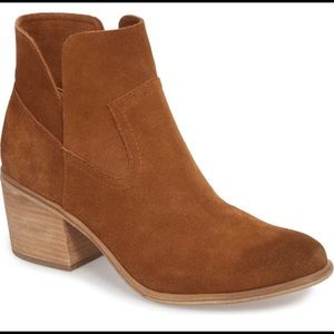 BP. Brice Notched Western Bootie
